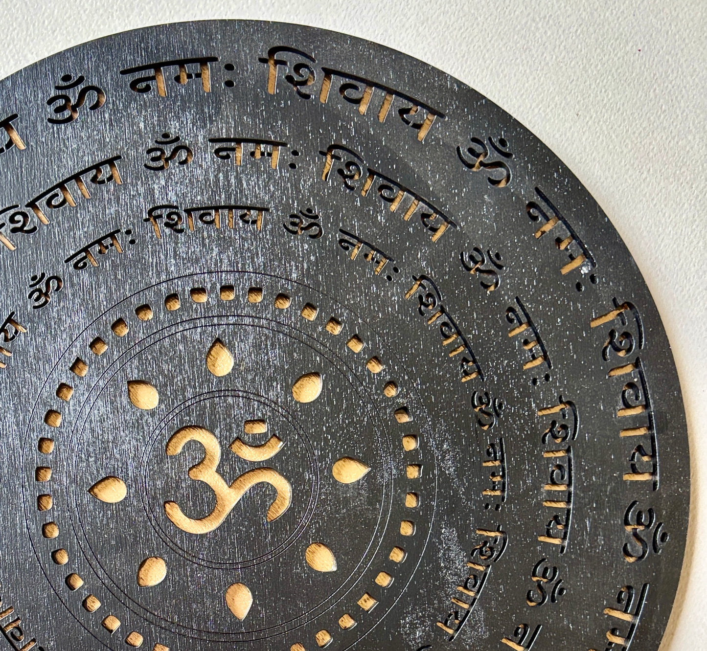 MANDALA WOODEN 50CM A SYMBOL OF EASTERN SPIRITUALITY AND MYSTICISM GREAT GIFT FOR MEDITATION OR YOGA LOVERS