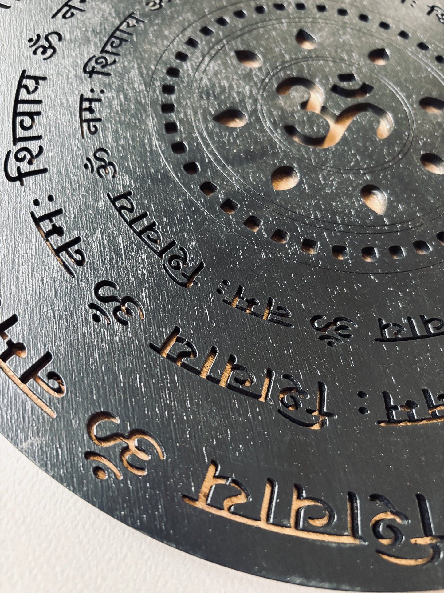 MANDALA WOODEN 50CM A SYMBOL OF EASTERN SPIRITUALITY AND MYSTICISM GREAT GIFT FOR MEDITATION OR YOGA LOVERS